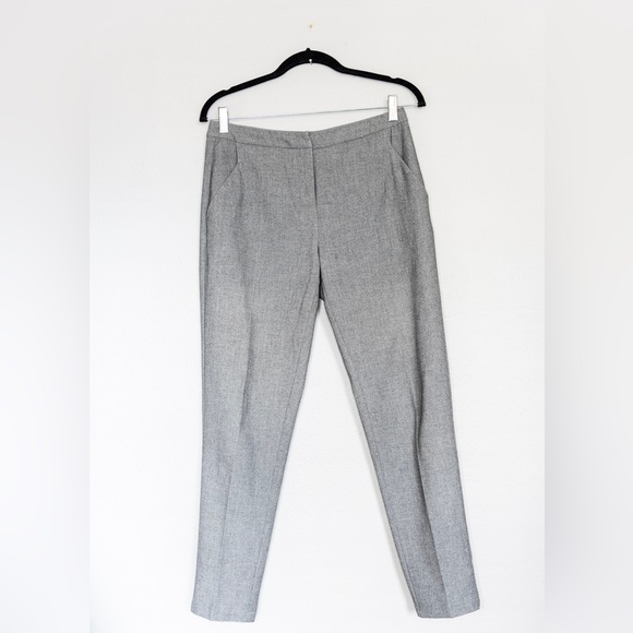 Minimum gray pant suit sz6-8. One button sz 8 blazer, flat front ankle trouser - Picture 4 of 5